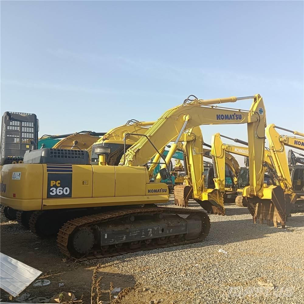 Komatsu PC360-7 Pásová rýpadla