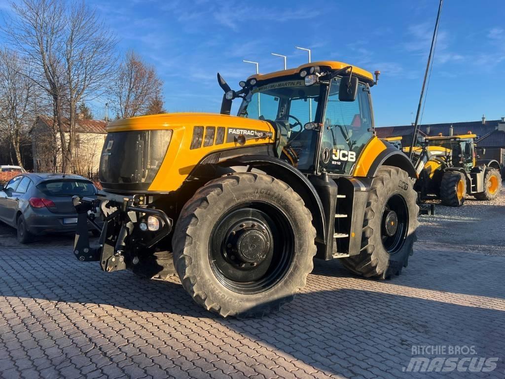 JCB Fastrac 8310 Traktory