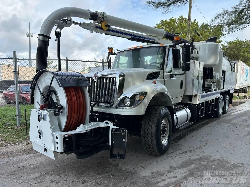 International 7500 Kombinované/Čerpací cisterny