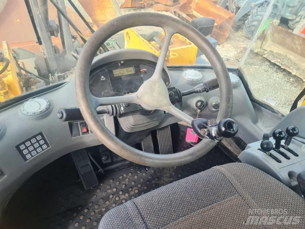 Volvo L 120 E Kolové nakladače