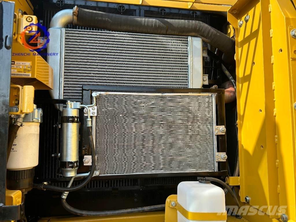 CAT 320 D2 Pásová rýpadla