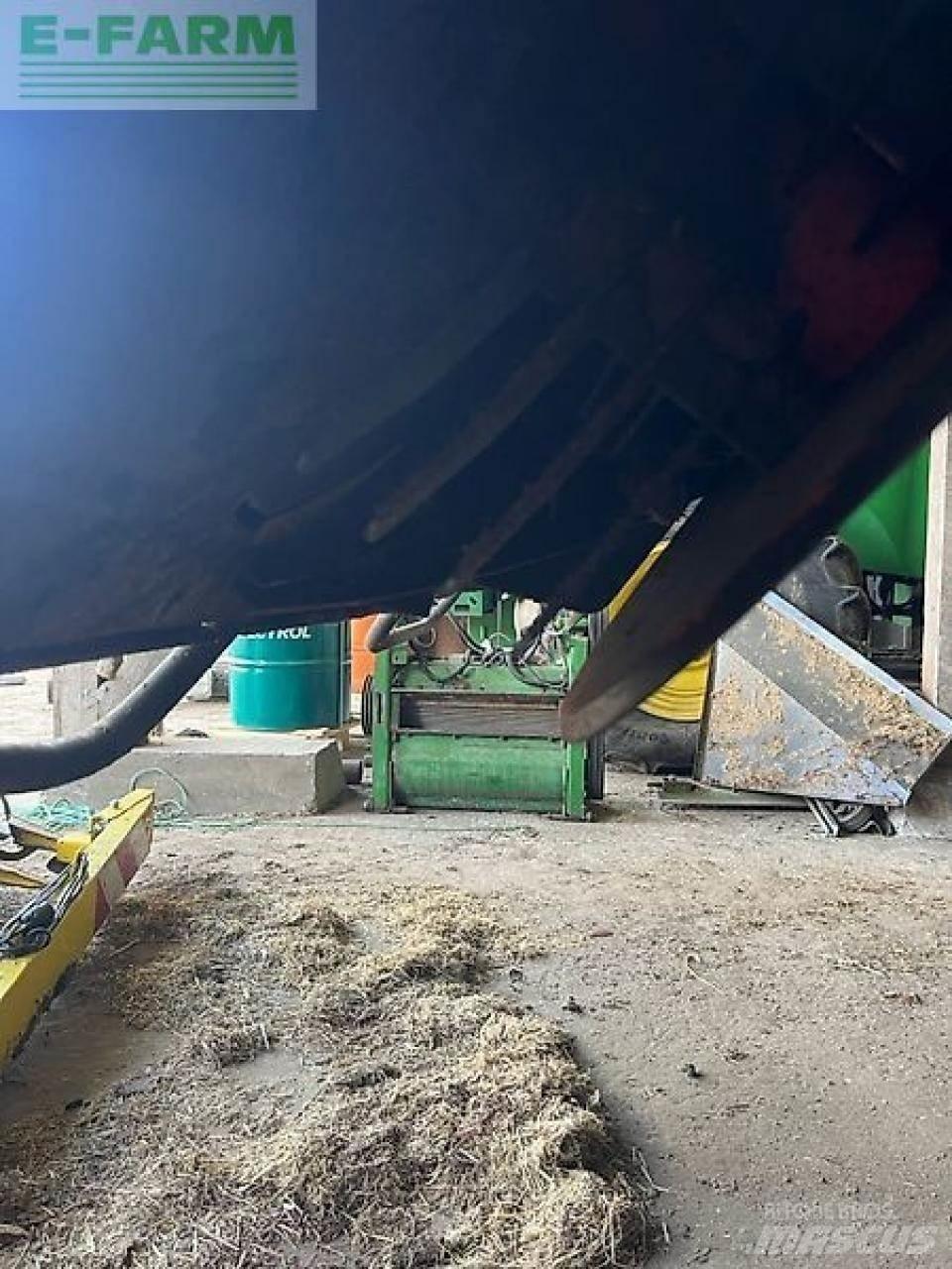 CLAAS tucano 470 Sklízecí mlátičky