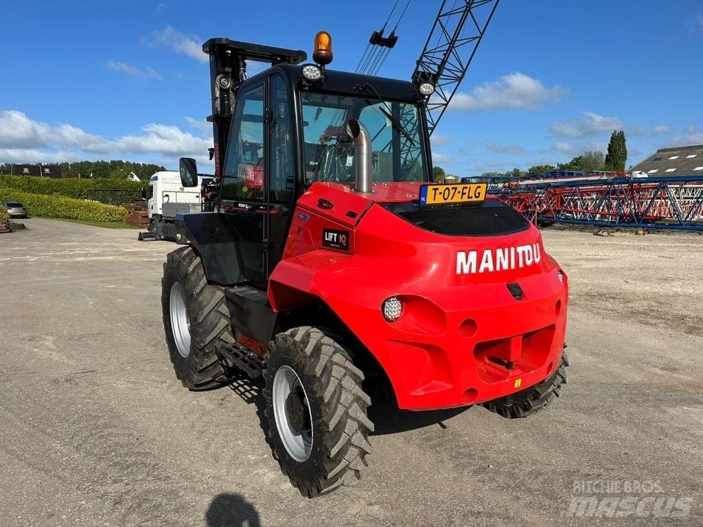 Manitou M 30.4 Terénní vysokozdvižné vozíky