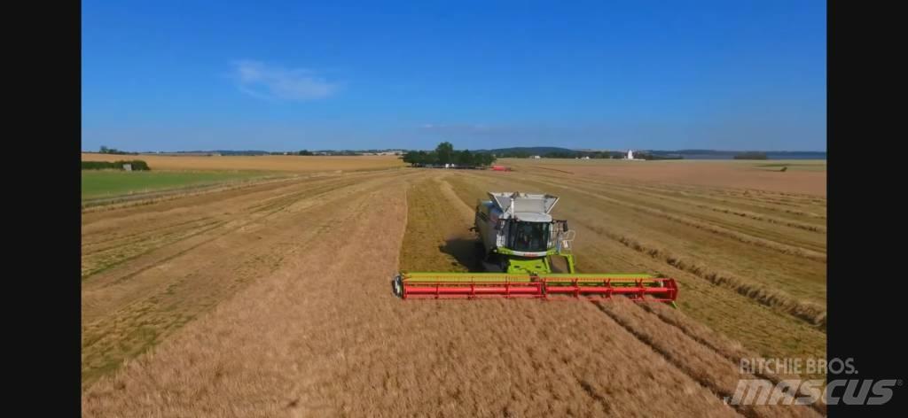 CLAAS Lexion 780 TT Sklízecí mlátičky