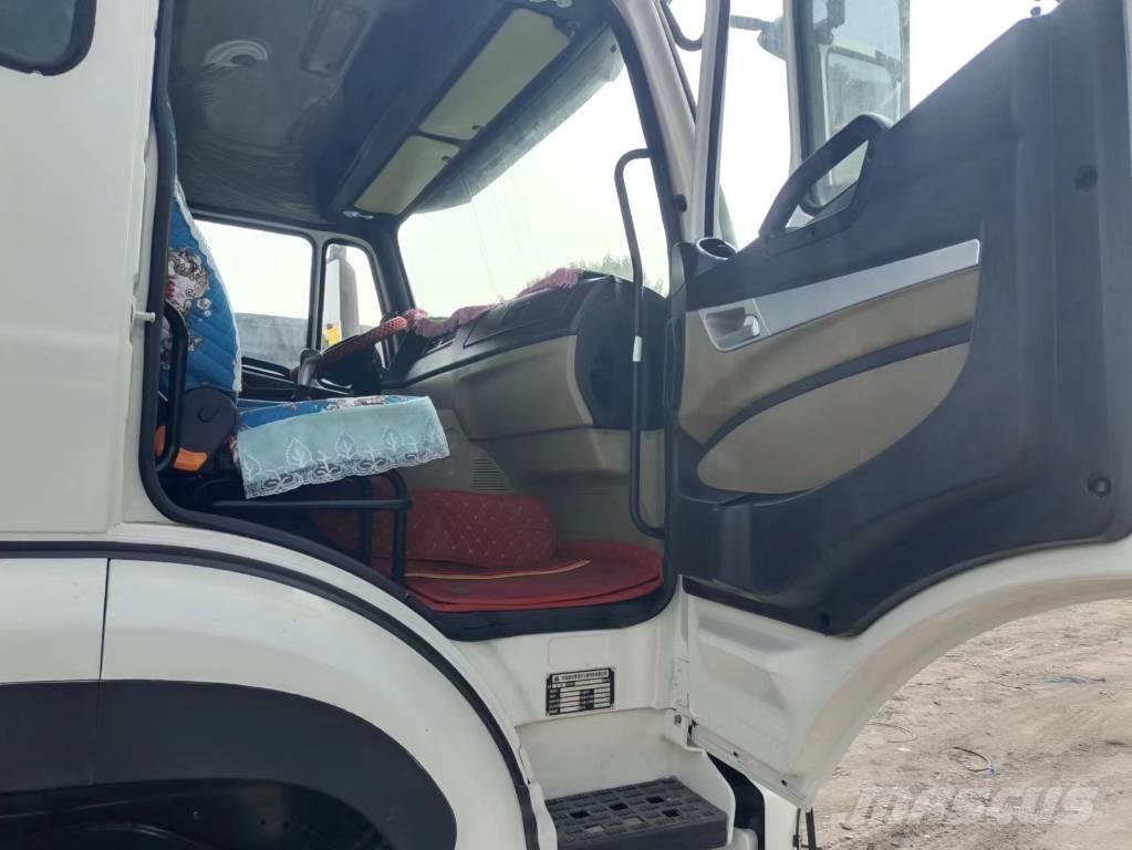 Sinotruk HOWO 371hp Tahače