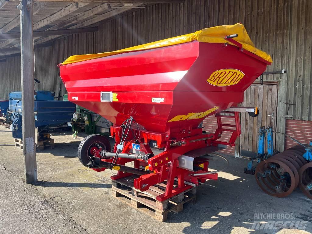 Bredal F2 3200 Rozmetadla chlévské mrvy