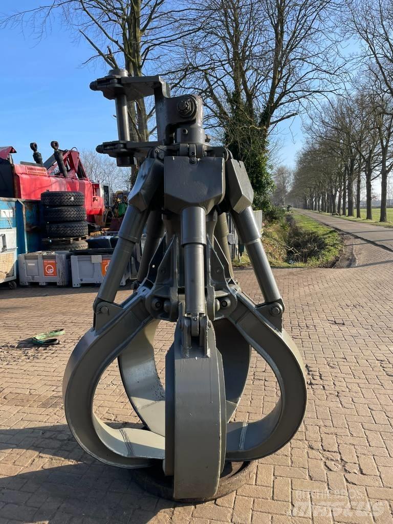 Fuchs HDMS 800 Stroje pro manipulaci s odpadem