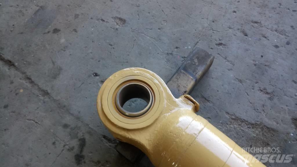 CAT 245 Hydraulika