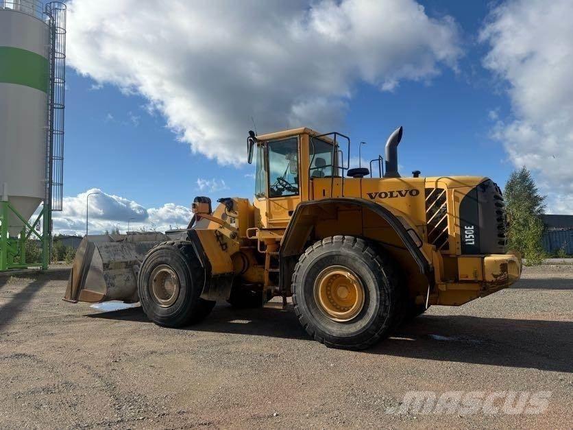 Volvo L150E Kolové nakladače