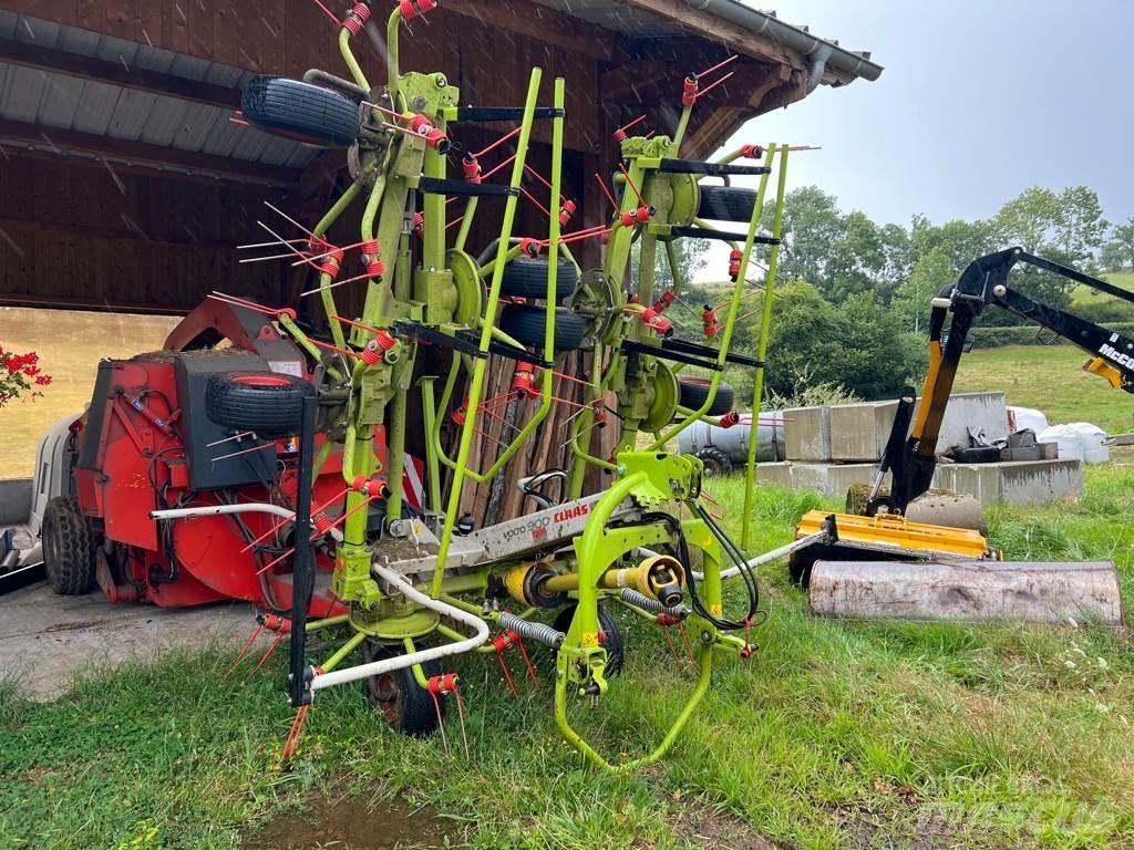 CLAAS VOLTO 900 Obraceče a shrabovače sena