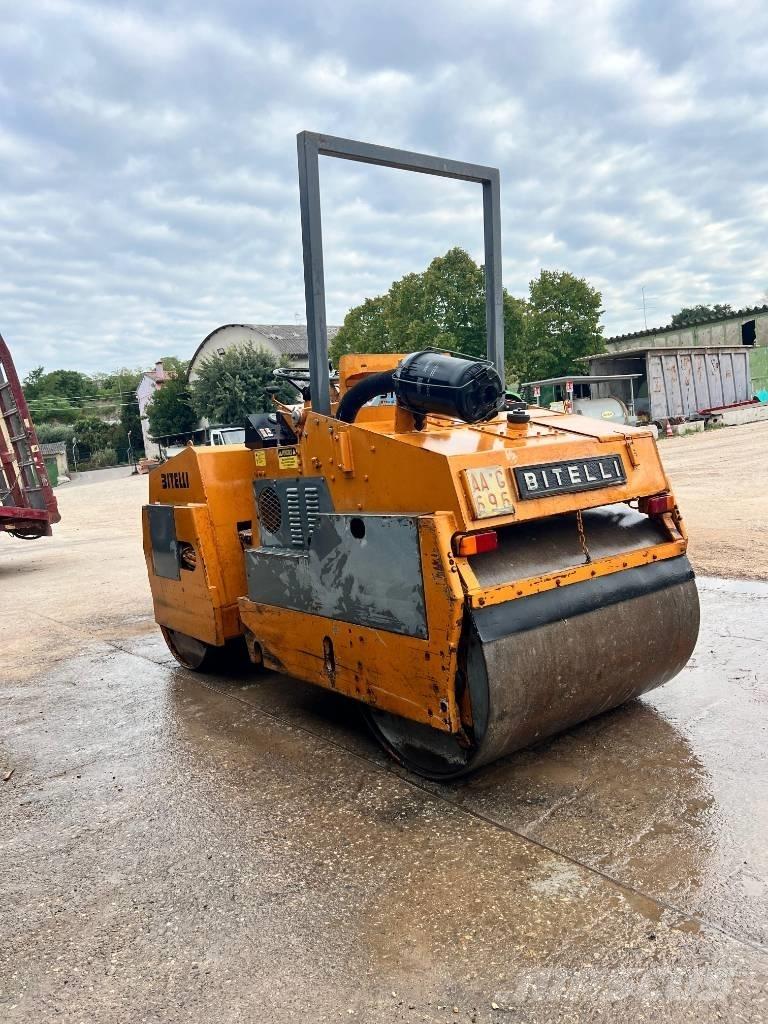Bitelli DTV 325 Tandemové válce