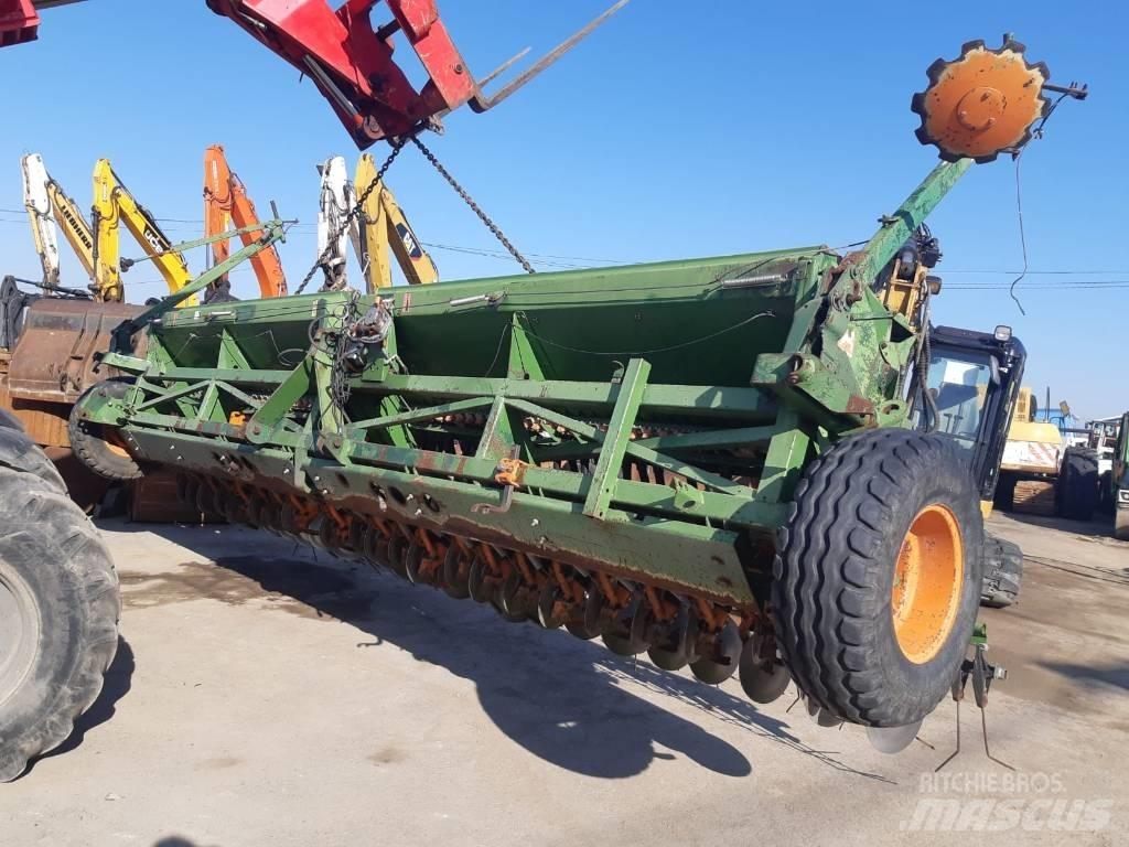 Amazone D8-60 Super Mechanické secí stroje