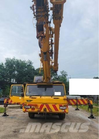 Sumitomo SA1000 Univerzální terénní jeřáby