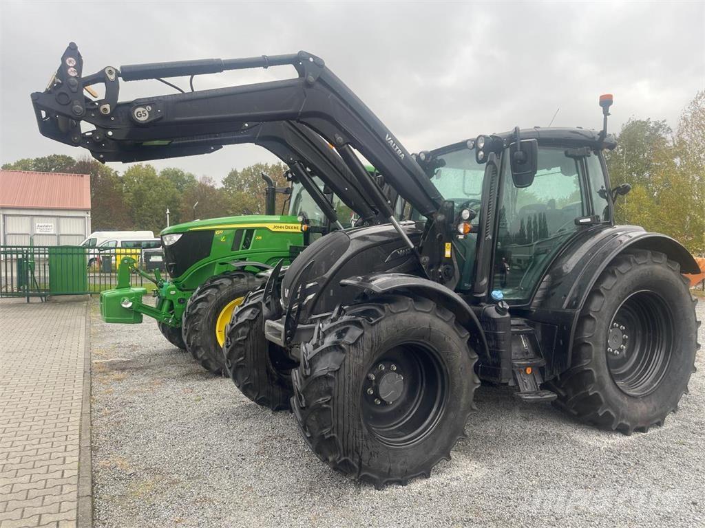 Valtra N 175 Traktory
