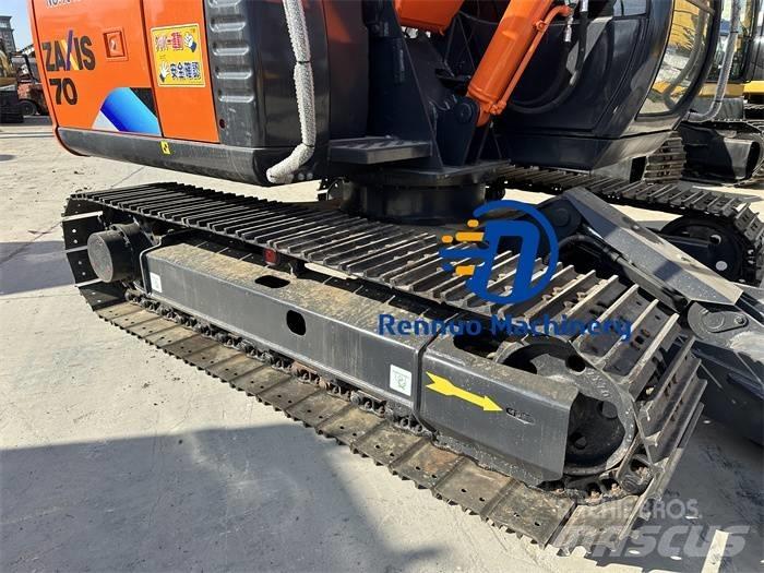 Hitachi ZX70 Pásová rýpadla