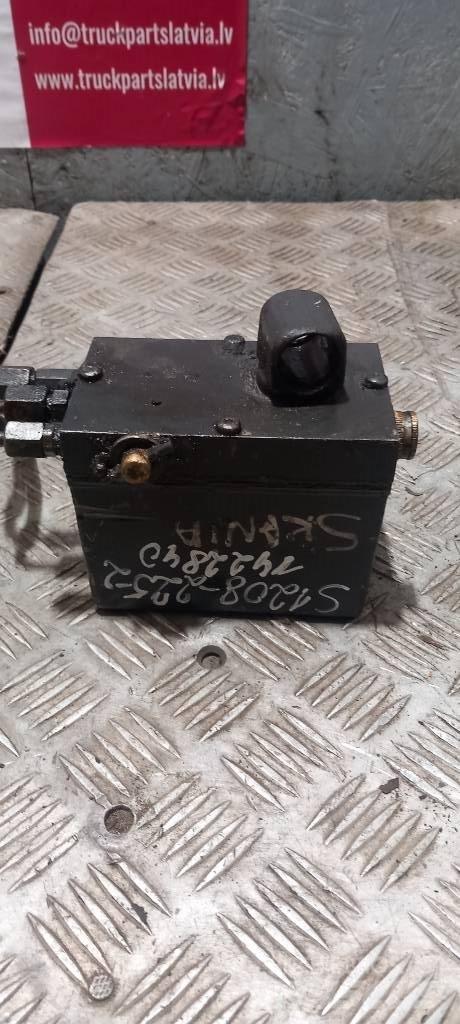 Scania 94 D.    1428640 Hydraulika