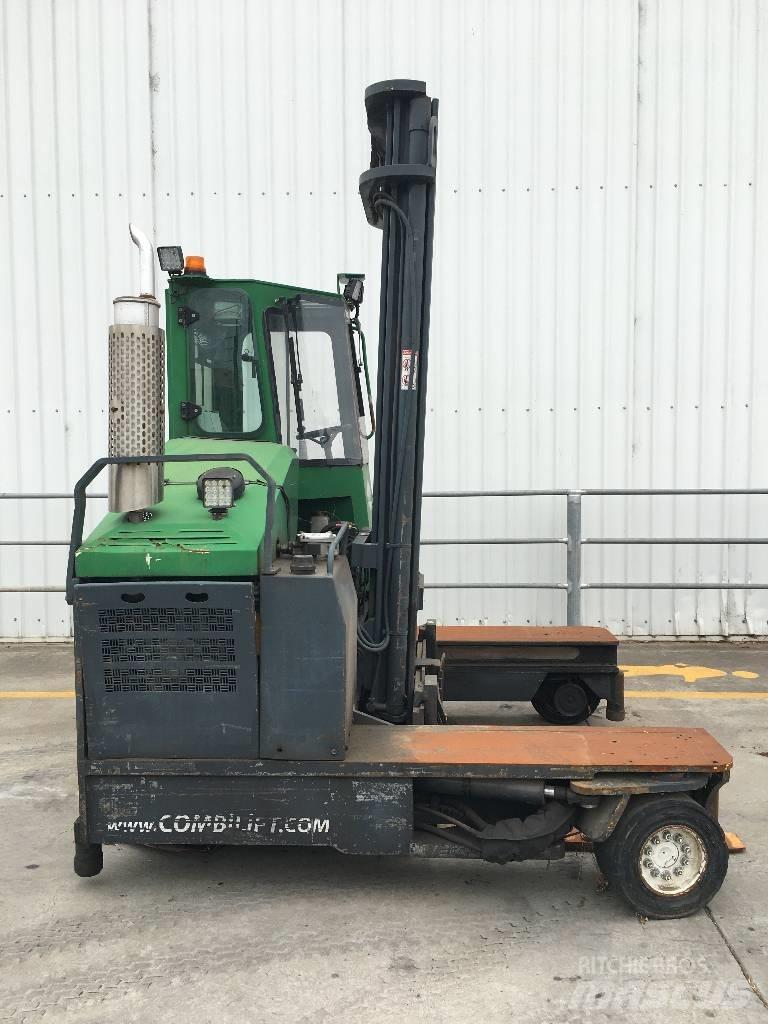 Combilift C 4000 Vysokozdvižný vozík s bočním ložením