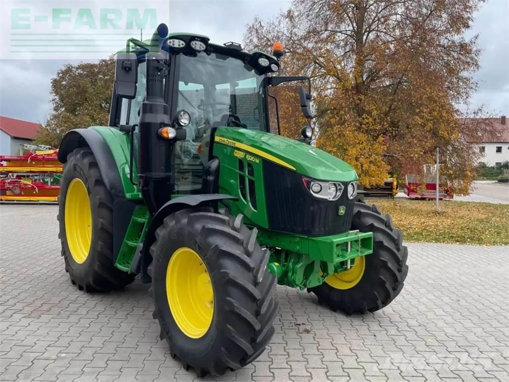 John Deere 6120m Traktory