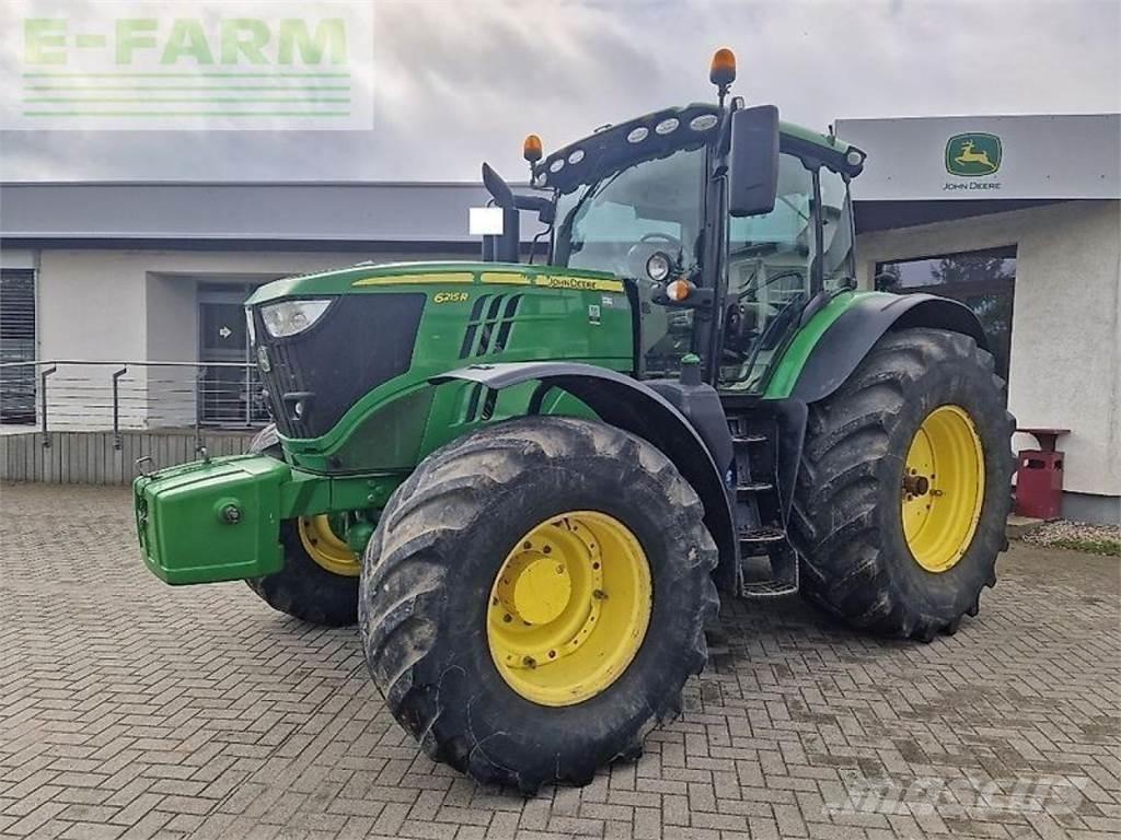 John Deere 6215r Traktory