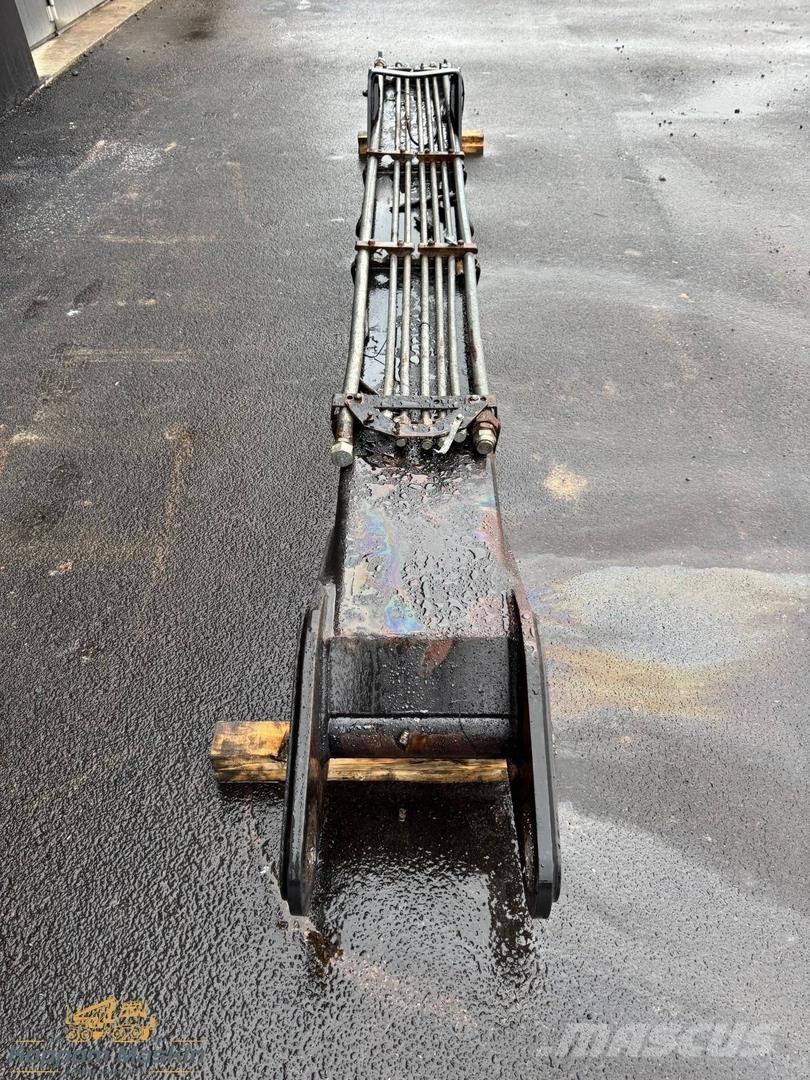 Loglift 220V Těžební jeřáby