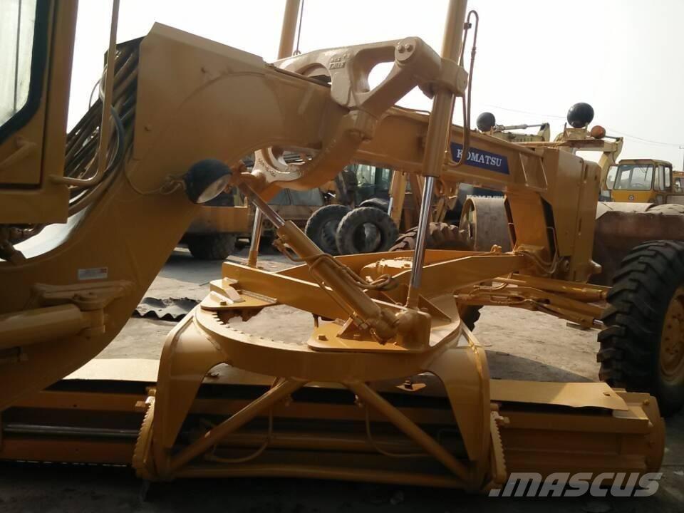 Komatsu GD 623 Grejdry