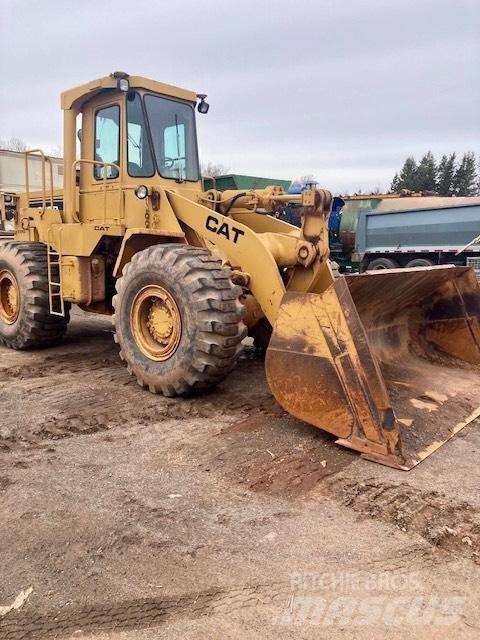 CAT 950 B Kolové nakladače