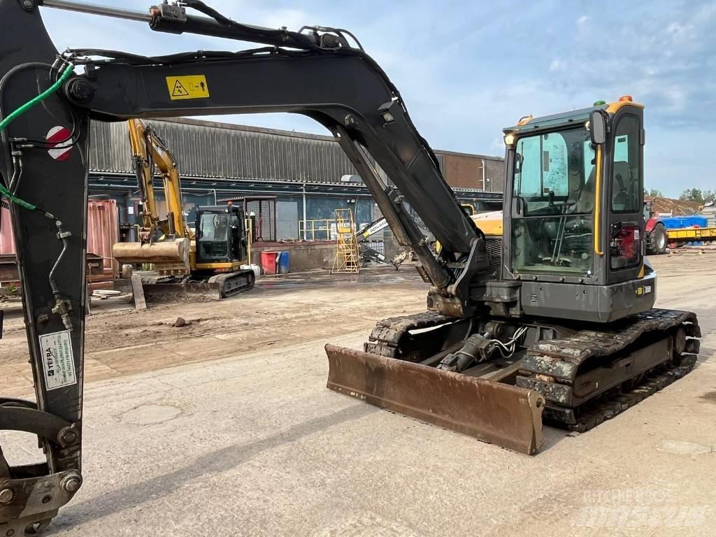 Volvo ECR 88 D Midi rýpadla 7t - 12t