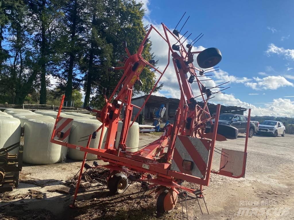 Kuhn GF 6502 Obraceče a shrabovače sena