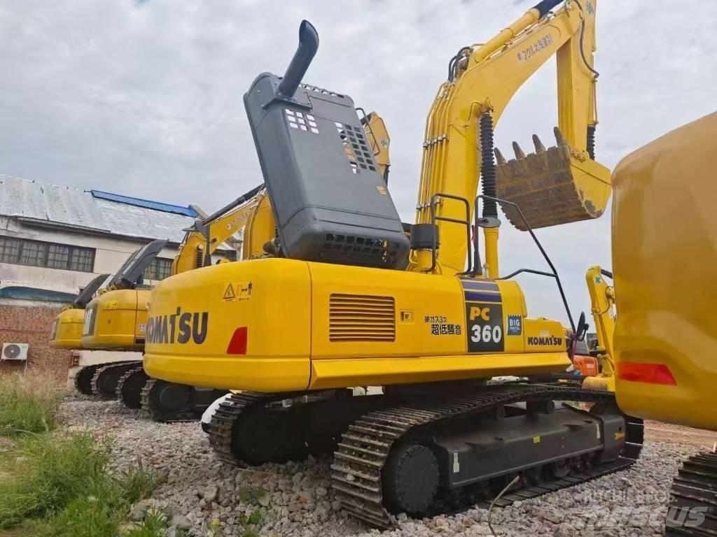 Komatsu 360-8 Pásová rýpadla