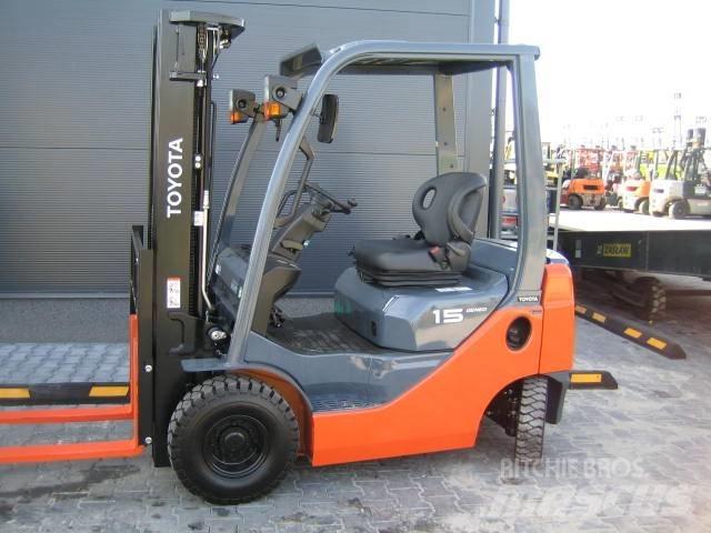 TOYOTA 028FGF15 LPG vozíky