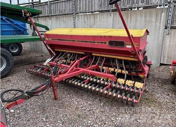 Väderstad Rapid400C Kombinované secí stroje