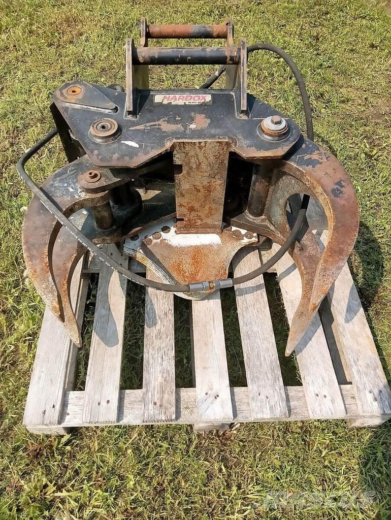 Sunward SWE60UF Midi rýpadla 7t - 12t