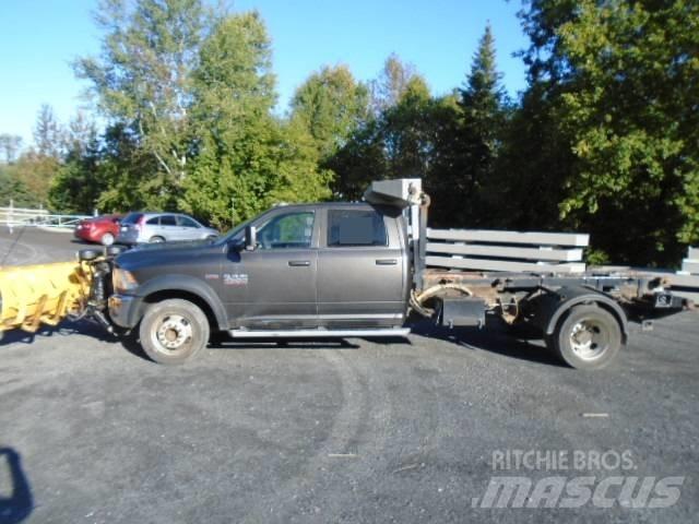 Dodge Ram 4500 HD Sněžné pluhy, přední sněhové radlice
