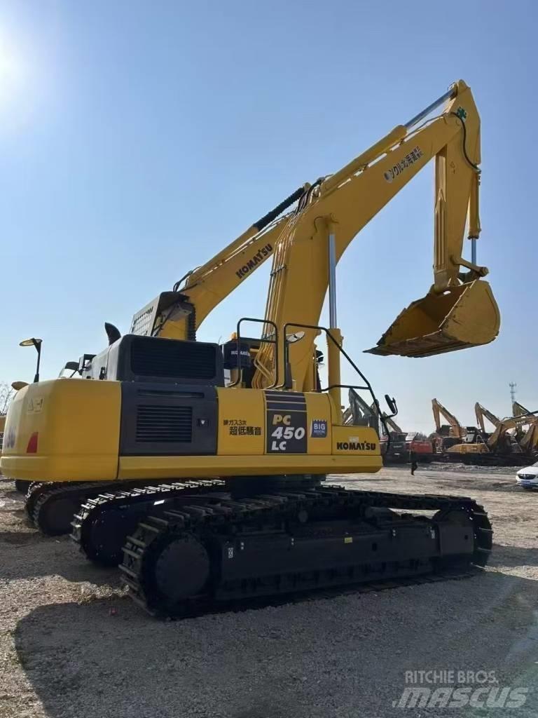 Komatsu 450LC-8 Pásová rýpadla