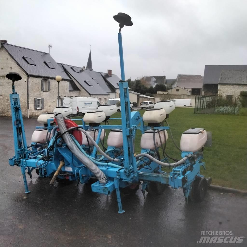 Monosem NG PLUS 4 Mechanické secí stroje