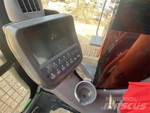 Hitachi ZX240H Pásová rýpadla