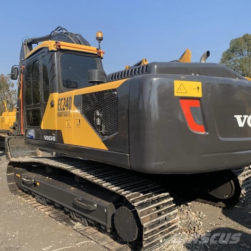 Volvo EC 240 Pásová rýpadla