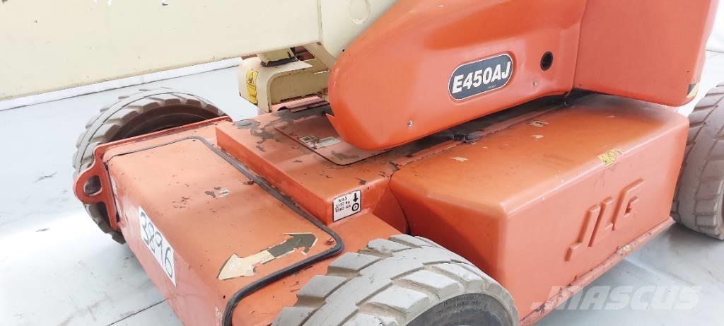 JLG E 450 AJ Kloubové plošiny