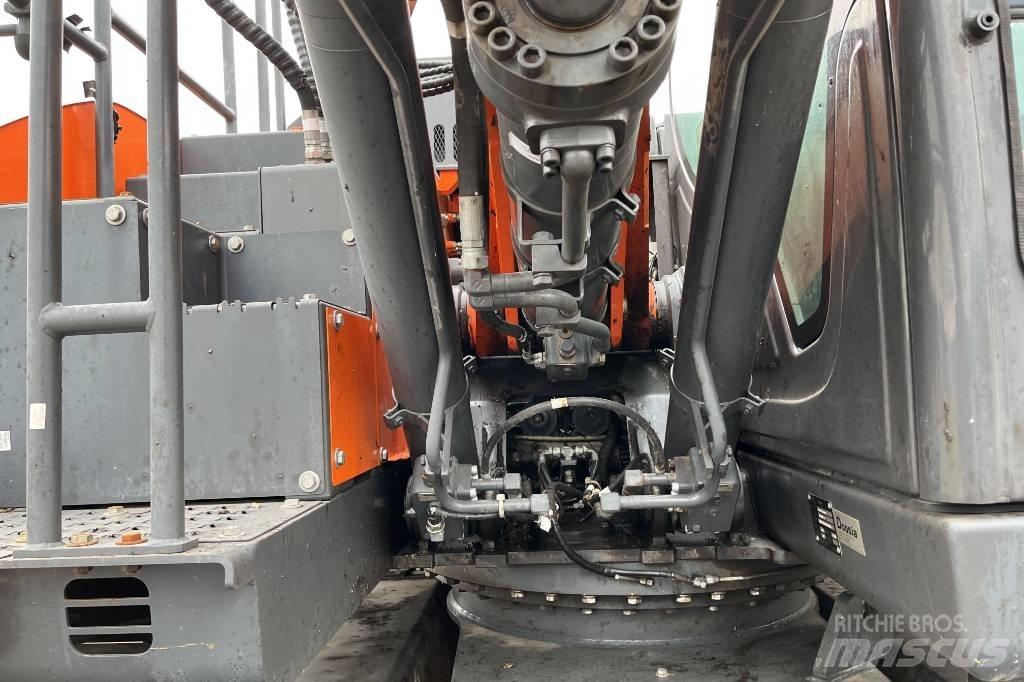 Doosan DX 165 W-5 Kolová rýpadla