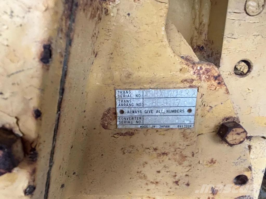 CAT D5H Pásové dozery