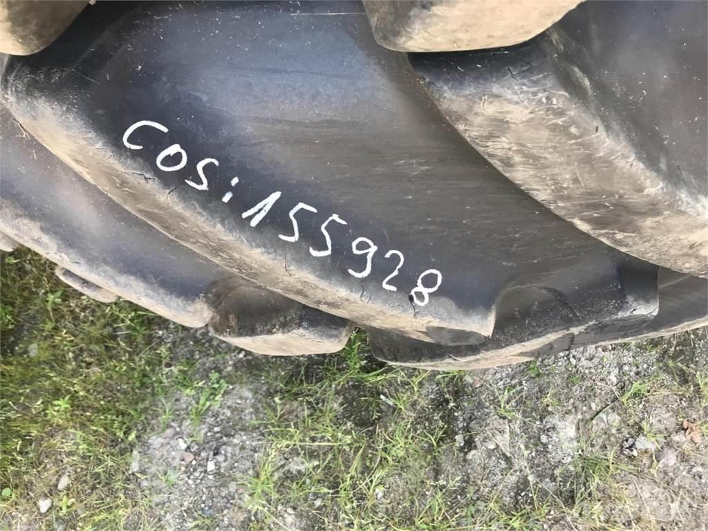 Mitas 680/80R42 Pneumatiky, kola a ráfky