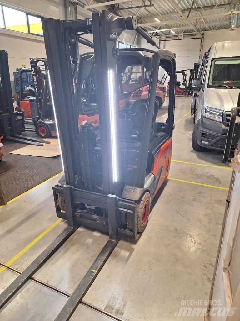 Linde E16 Akumulátorové vozíky