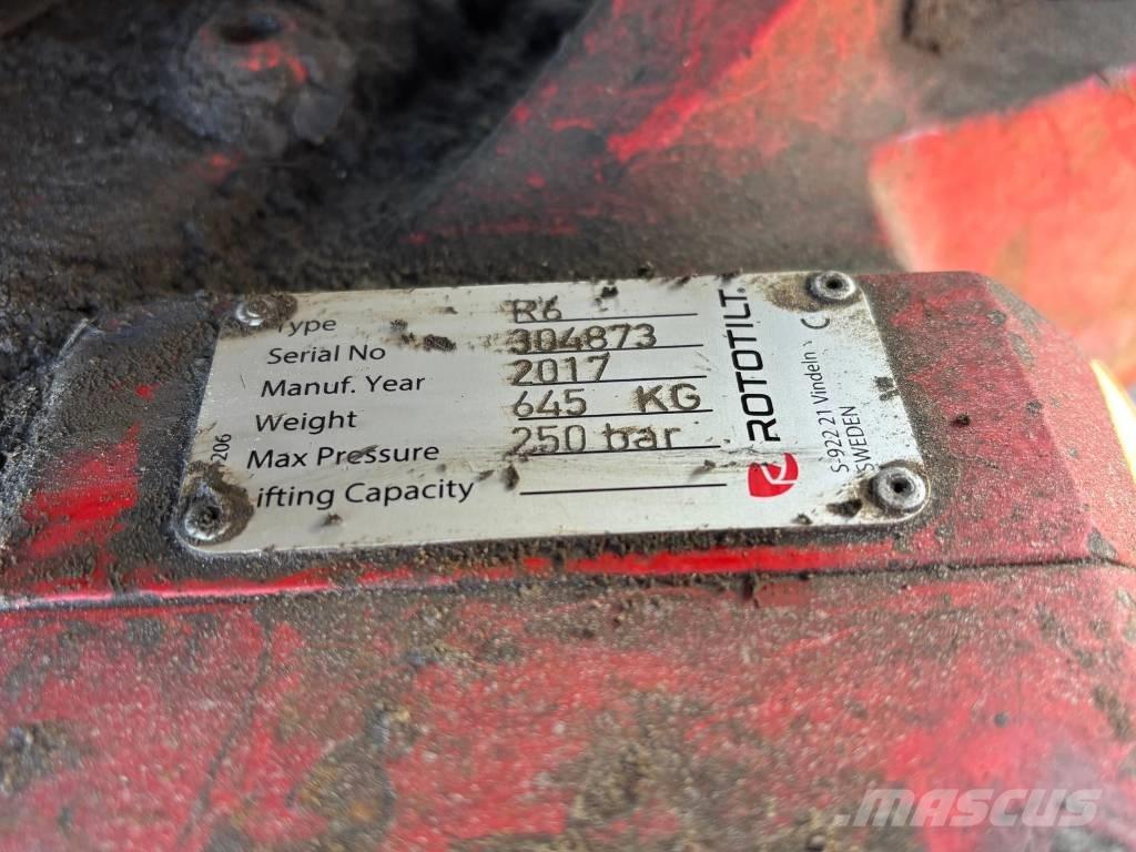 Volvo ECR 145 E Pásová rýpadla