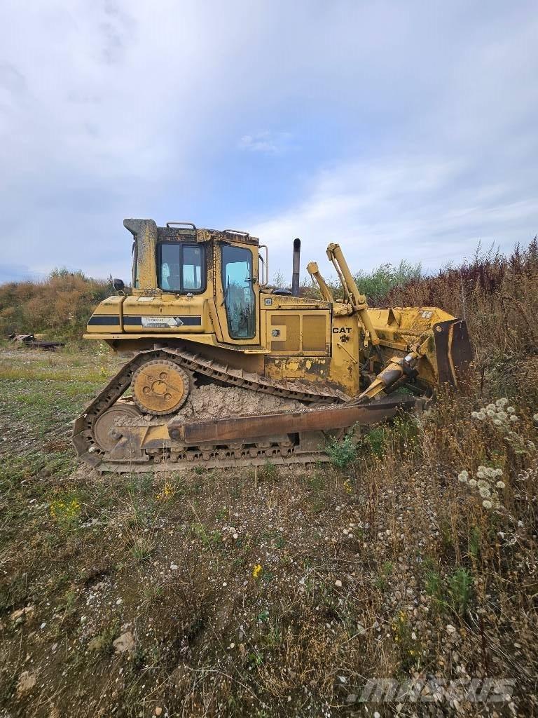 CAT D6h Pásové dozery