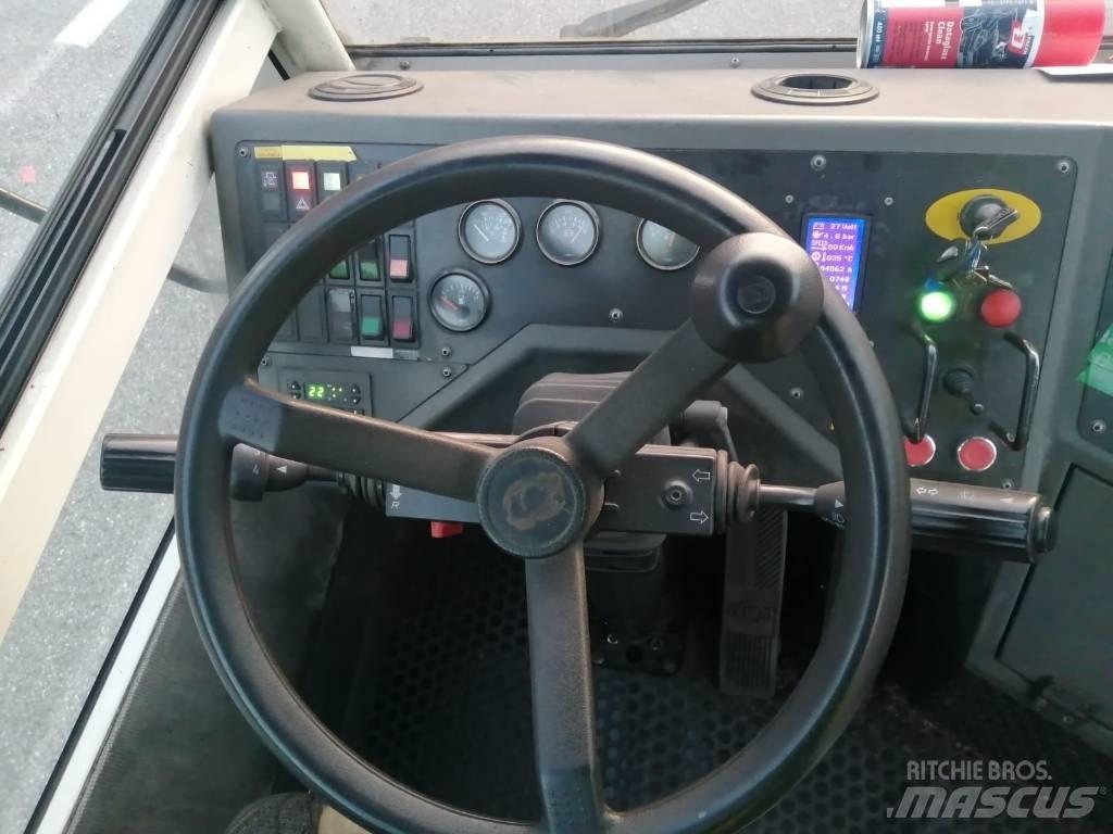  CVS FYT230 Terminálový tahač
