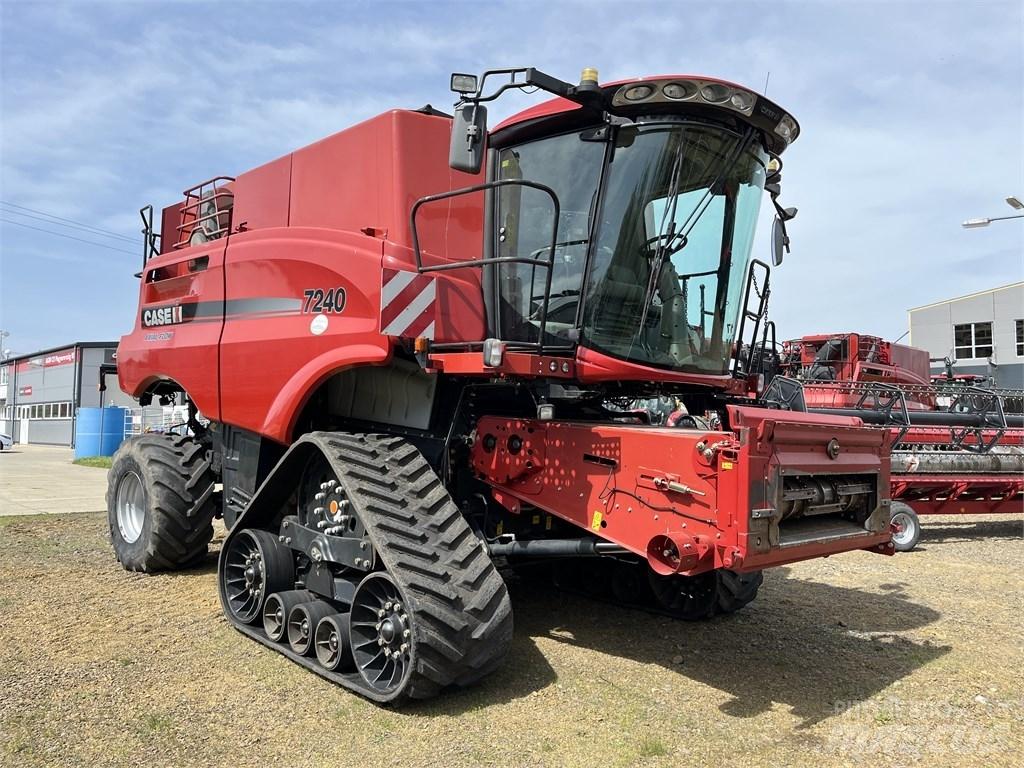 Case IH AF 7240 Sklízecí mlátičky