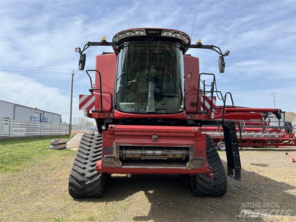 Case IH AF 7240 Sklízecí mlátičky