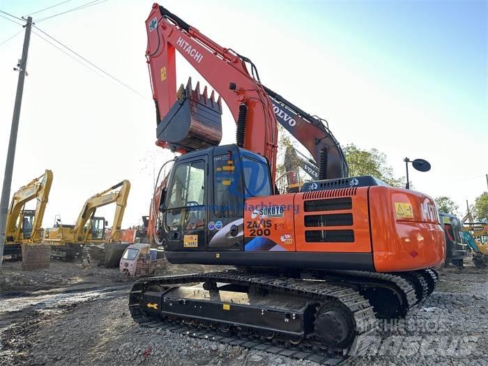 Hitachi ZX 200 Pásová rýpadla