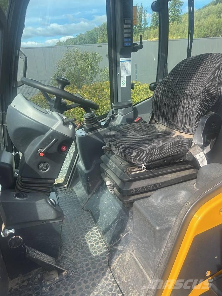 Schäffer 5470 Z Kolové nakladače
