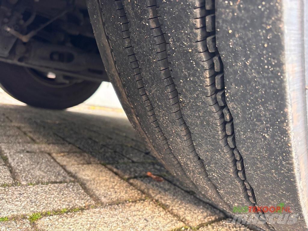 Setra S 415GT-HD Zájezdové autobusy